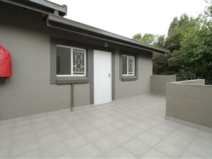 1 Bedroom Flat in Floracliffe