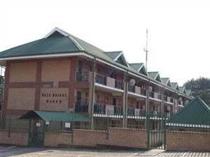 2 Bed House in White River