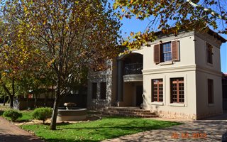 4 Bedroom House in Boardwalk