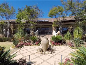 3 Bed House in Olive Crest Estate