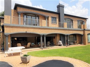 5 Bed House in Ruimsig