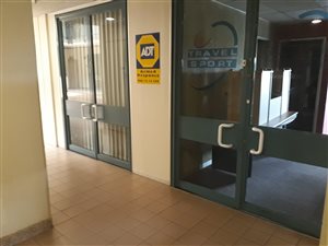 233 m² Commercial space in Lynnwood Ridge