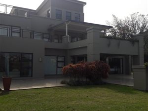 4 Bed Apartment in Palm Lakes Estate