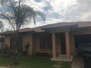 3 Bed Cluster in Alberton