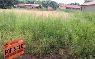 1487 m² Land available in Klipwater