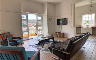 2 Bedroom Apartment in Oranjezicht