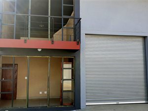 135 m² Industrial space in Pomona