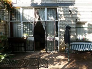 3 Bed Townhouse in Parktown Estate