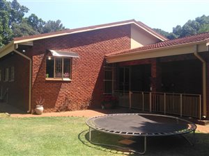 8.6 ha Farm in Strydfontein and surrounds
