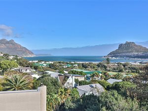 5 Bed House in Scott Estate