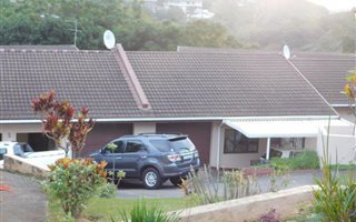 4 Bedroom Simplex in Greenwood Park