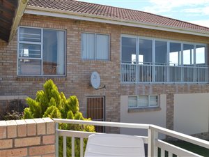 2 Bed Apartment in Cape St Francis
