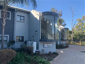 80 m² Office Space in Randpark Ridge
