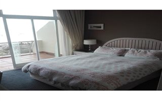 2 Bedroom Apartment in Lagoon Beach