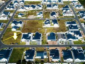 428 m² Land available in Sandbaai