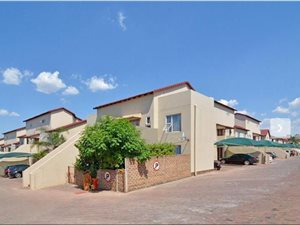 2 Bed Apartment in Bromhof