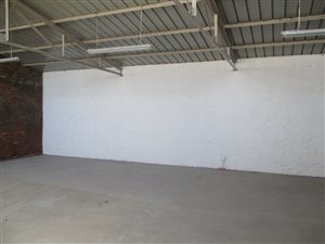 100 m² Industrial space in Maitland