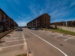 2 Bed Apartment in Eldoraigne