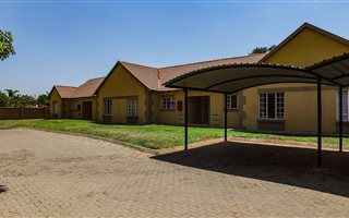 2 Bedroom Townhouse in Eldorette