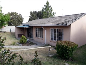 3 Bed Townhouse in Country View