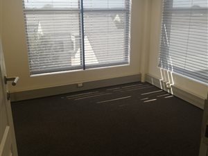 89 m² Office Space in Meerensee