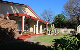 5 Bedroom House in Clubview