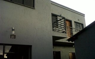 2 Bedroom Flat in Soweto Central