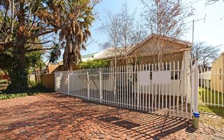 3 Bedroom House in Westdene
