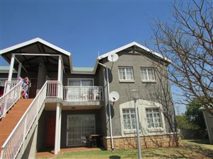 3 Bed Apartment in Boardwalk