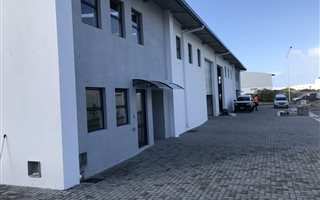 341 m² Industrial space in Muizenberg