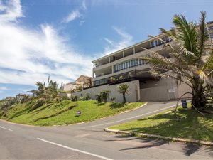 3 Bed Apartment in Westbrook
