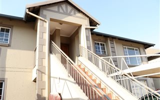 2 Bedroom Townhouse in Minnebron