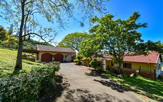 4 Bedroom House in West Riding