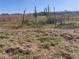 560 m² Land available in Vosloorus