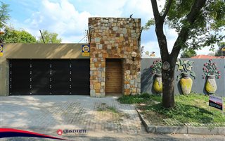 4 Bedroom House in Parkhurst