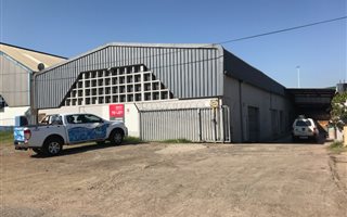 830 m² Industrial space in Phoenix