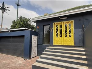 150 m² Commercial space in Parkhurst