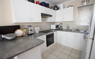 2 Bedroom House in Nahoon Valley