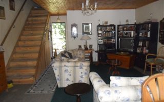 2 Bedroom House in Graaff Reinet