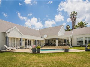 5 Bedroom House in Hurlingham