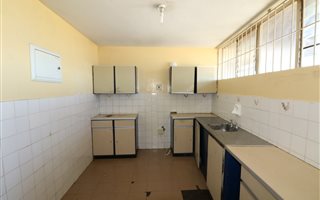 2 Bedroom Apartment in Westdene