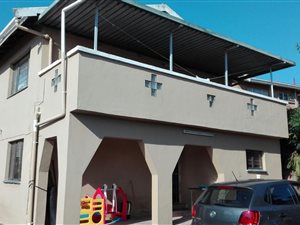 5 Bed House in Mobeni