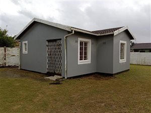 3 Bed House in Aquadene