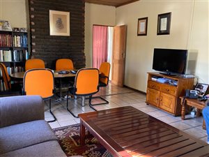 300 m² Office Space in Doringkloof