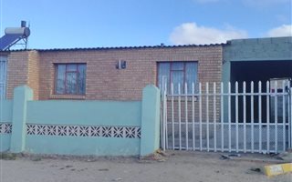 2 Bedroom House in Kwazakhele
