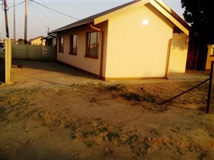 3 Bed House in Boitekong