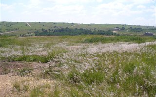 9039 m² Land available in Mooikloof Glen