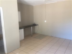 55 m² Office Space in Eldoraigne