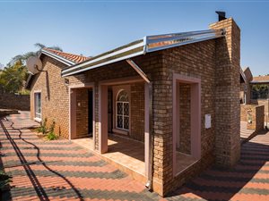 5 Bed House in Eersterust