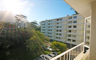 2 Bedroom Apartment in Newlands